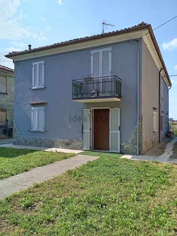 casa indipendente in vendita a Monticelli d'Ongina