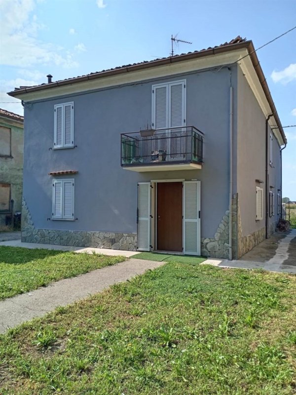 casa indipendente in vendita a Monticelli d'Ongina