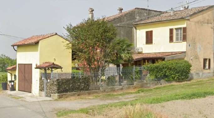 casa indipendente in vendita a Monticelli d'Ongina