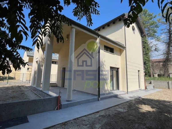 casa indipendente in vendita a Monticelli d'Ongina