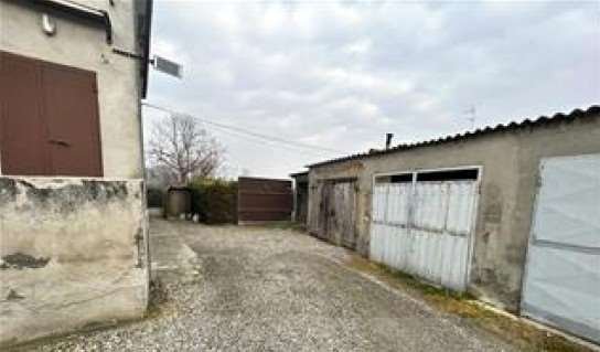 appartamento in vendita a Monticelli d'Ongina in zona San Nazzaro