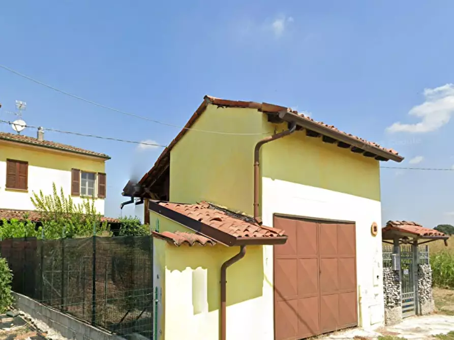 casa indipendente in vendita a Monticelli d'Ongina