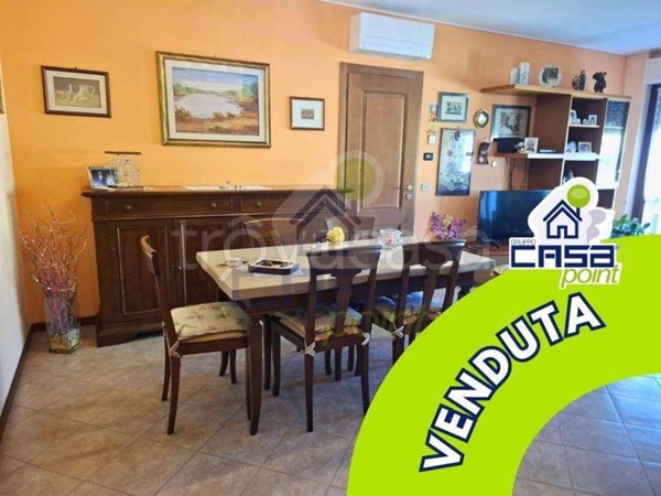 appartamento in vendita a Monticelli d'Ongina in zona Fogarole