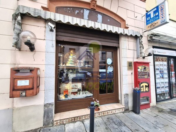 negozio in vendita a Monticelli d'Ongina