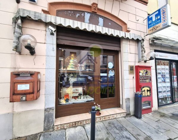 negozio in vendita a Monticelli d'Ongina