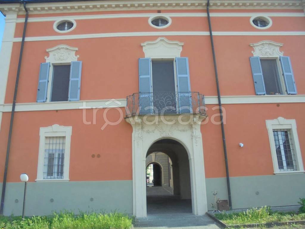 appartamento in vendita a Monticelli d'Ongina in zona Fogarole