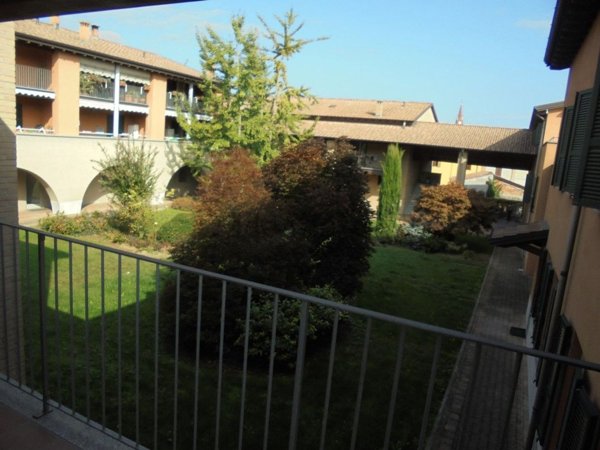 casa indipendente in vendita a Monticelli d'Ongina in zona Fogarole