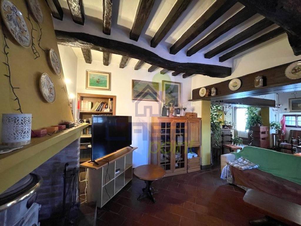casa indipendente in vendita a Monticelli d'Ongina in zona Fogarole