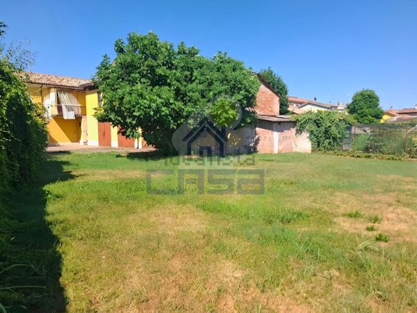 appartamento in vendita a Monticelli d'Ongina in zona Isola Serafini
