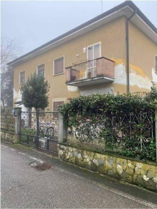 appartamento in vendita a Monticelli d'Ongina in zona Fogarole
