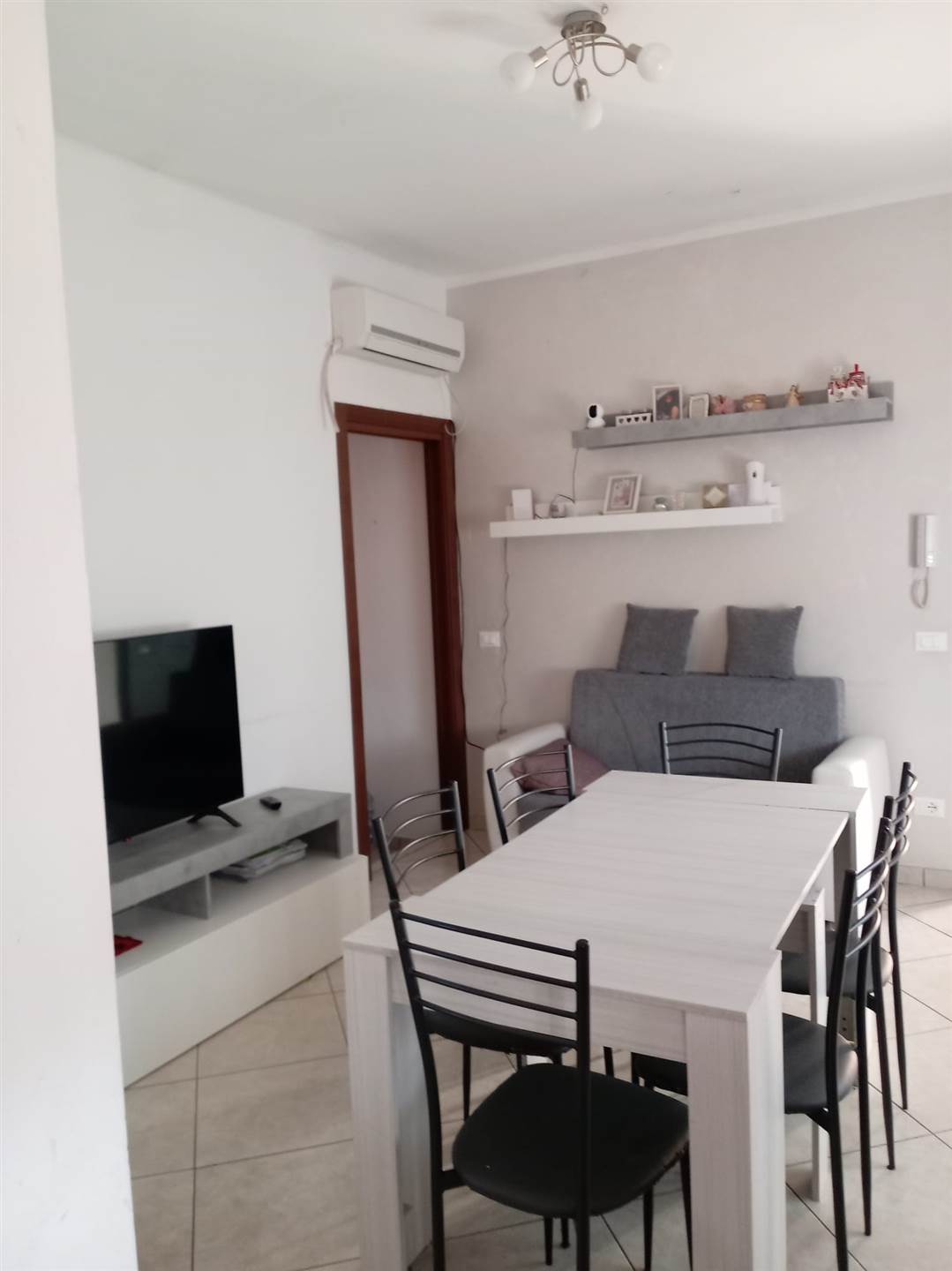 casa indipendente in vendita a Monticelli d'Ongina in zona Fogarole