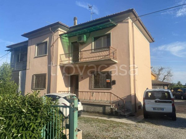 casa indipendente in vendita a Monticelli d'Ongina in zona San Nazzaro