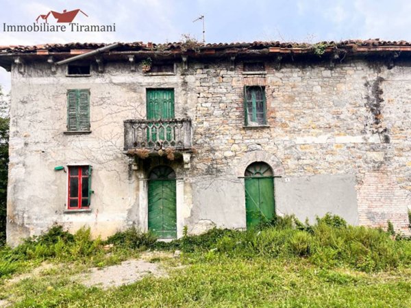 casa indipendente in vendita a Morfasso