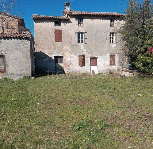 casa indipendente in vendita a Morfasso