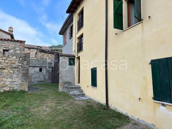 casa indipendente in vendita a Morfasso