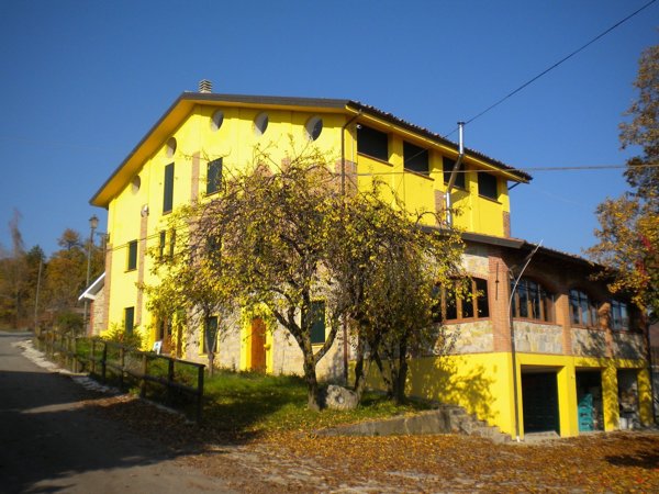 casa indipendente in vendita a Morfasso