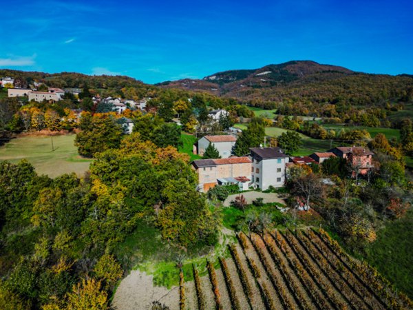 casa indipendente in vendita a Morfasso