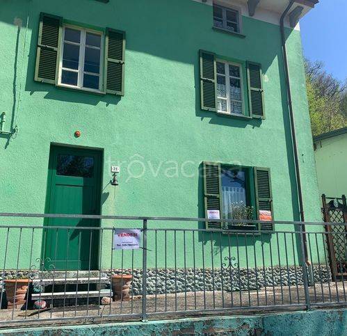 casa indipendente in vendita a Morfasso in zona Casali