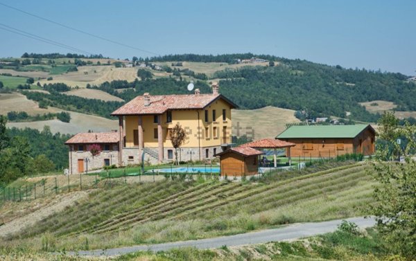 casa indipendente in vendita a Morfasso