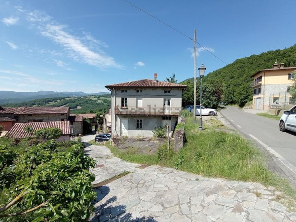 casa indipendente in vendita a Morfasso