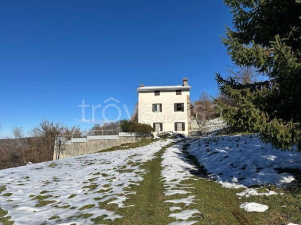 casa indipendente in vendita a Morfasso