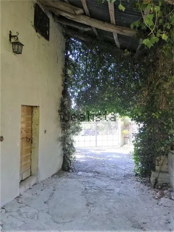 casale in vendita a Morfasso in zona Sperongia