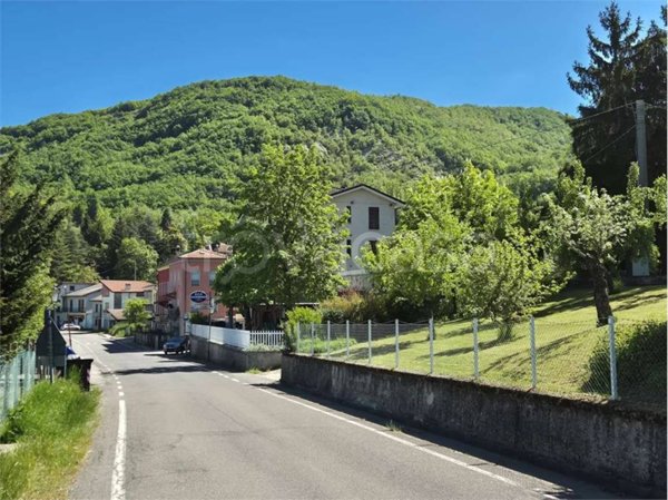 casa indipendente in vendita a Morfasso in zona San Michele