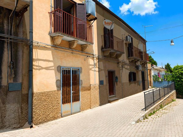 casa indipendente in vendita a Morfasso in zona San Michele