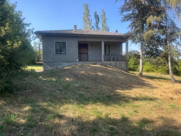 casa indipendente in vendita a Morfasso in zona Teruzzi