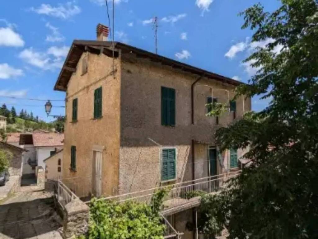 casa indipendente in vendita ad Ottone