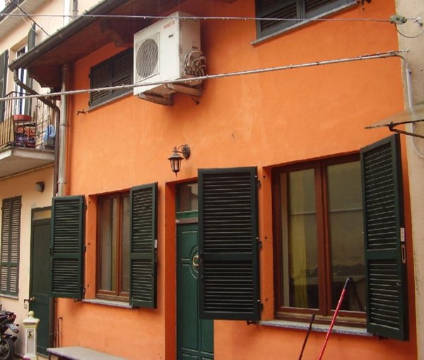 casa indipendente in vendita a Piacenza in zona Centro Storico