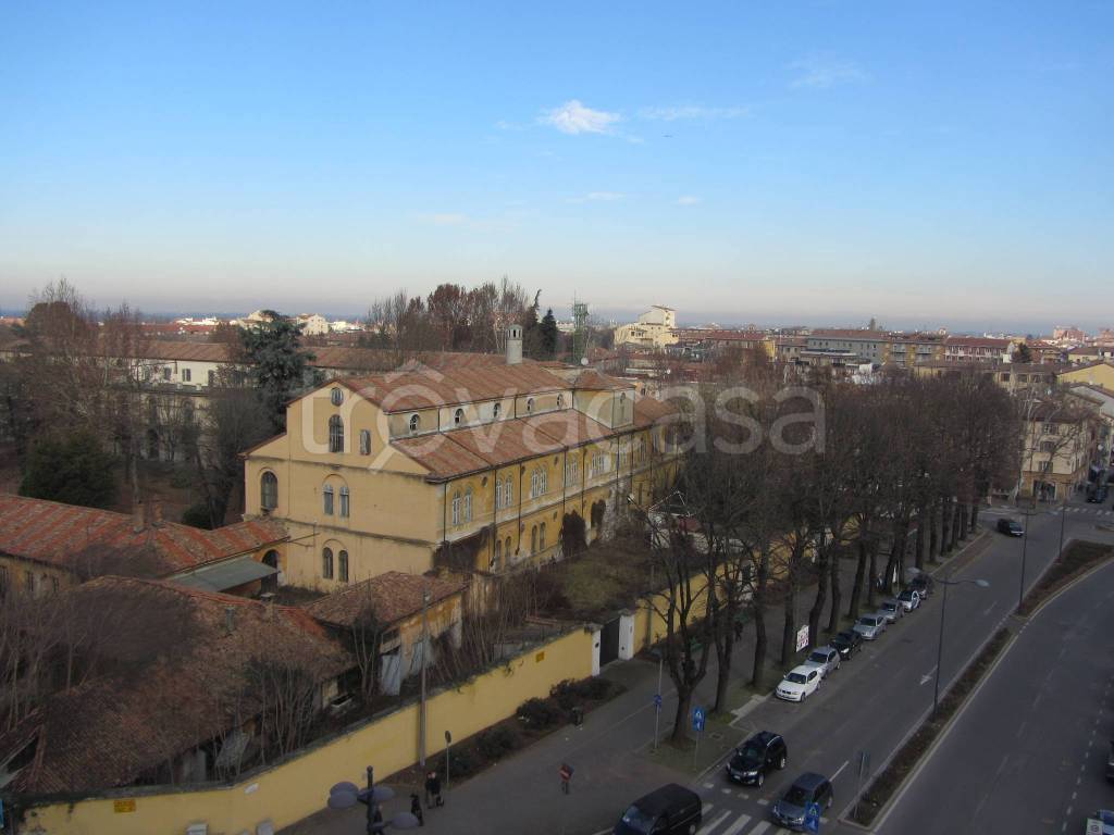 appartamento in vendita a Piacenza in zona Barriera Genova