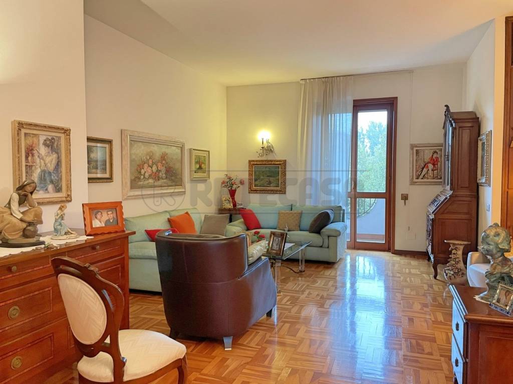 appartamento in vendita a Piacenza in zona Quarto