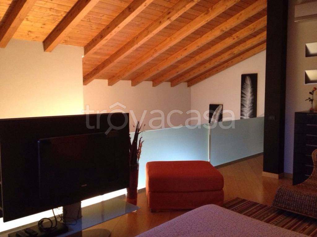 appartamento in vendita a Piacenza in zona Pittolo