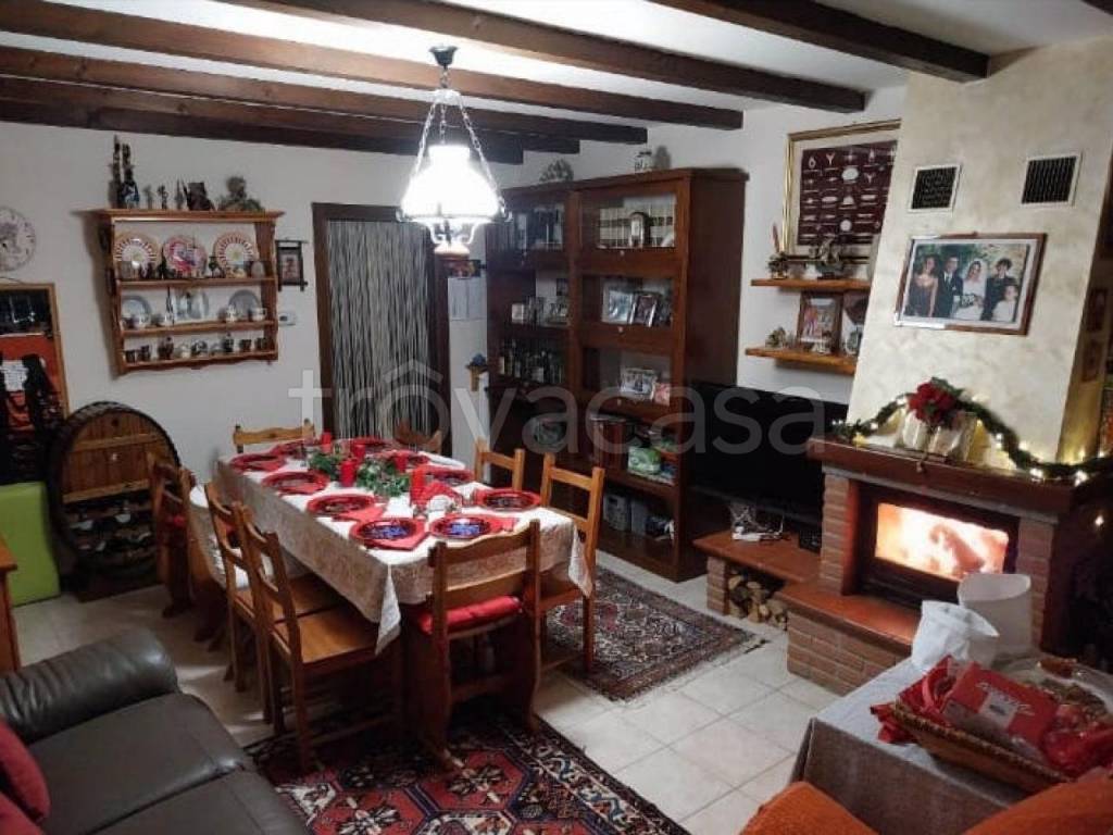appartamento in vendita a Piacenza in zona Centro Storico