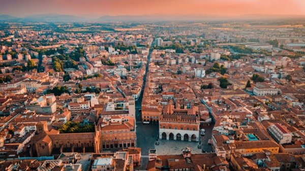 appartamento in vendita a Piacenza