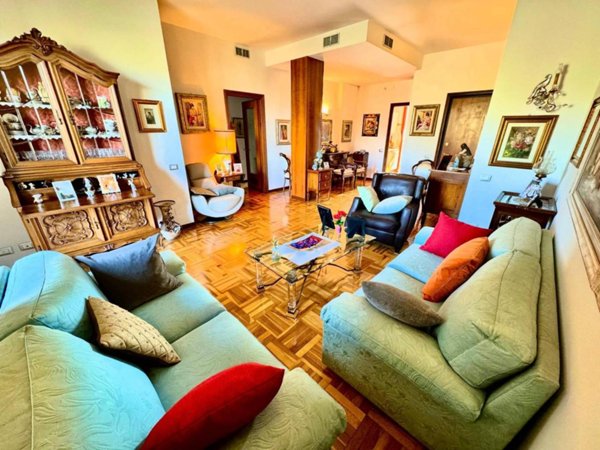 appartamento in vendita a Piacenza in zona Barriera Genova