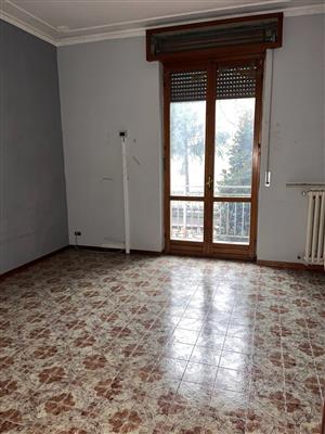 casa indipendente in vendita a Piacenza