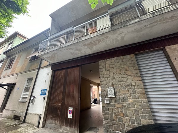 appartamento in vendita a Piacenza in zona Infrangibile