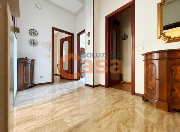 appartamento in vendita a Piacenza in zona Infrangibile