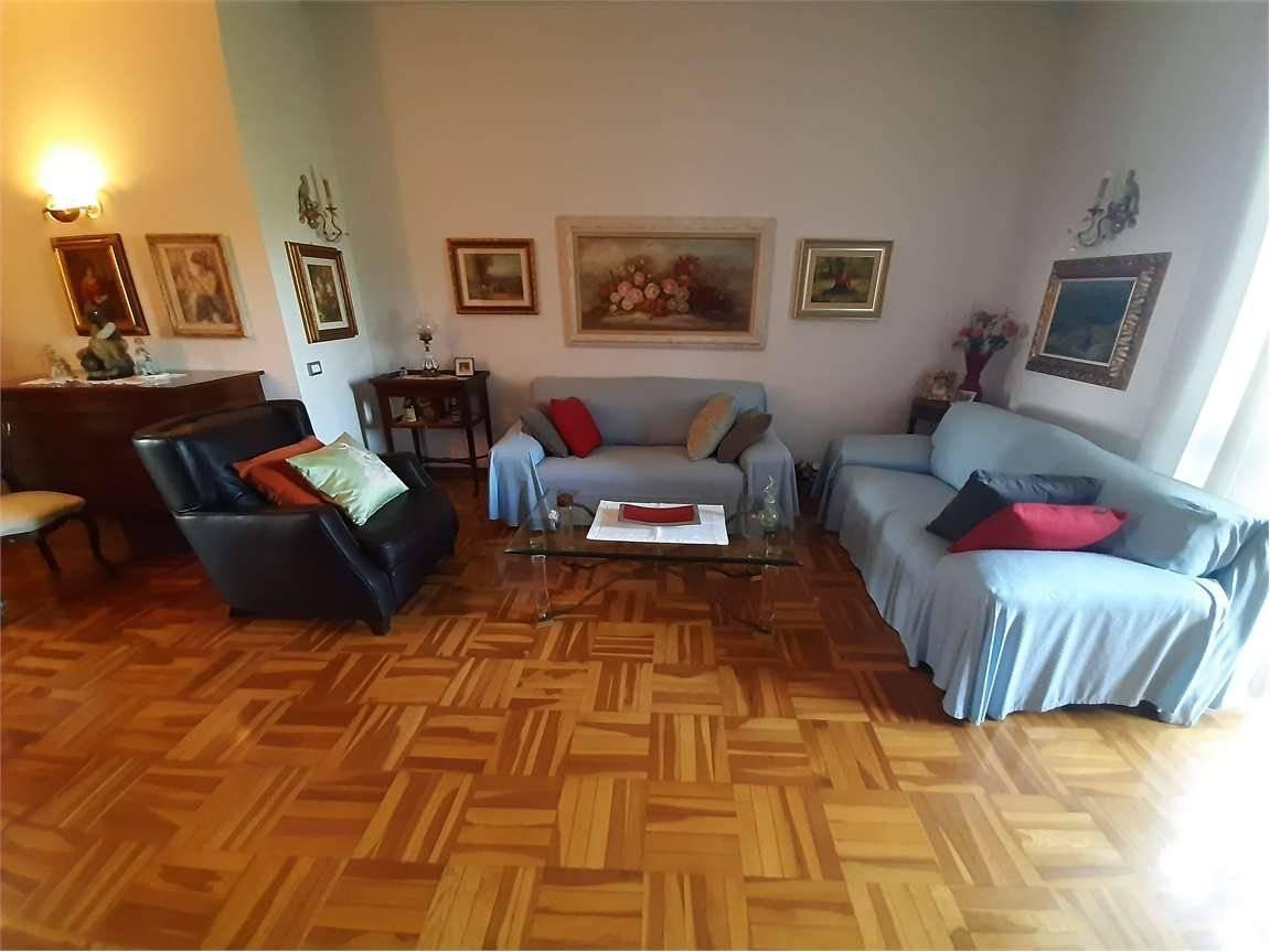appartamento in vendita a Piacenza in zona Stadio