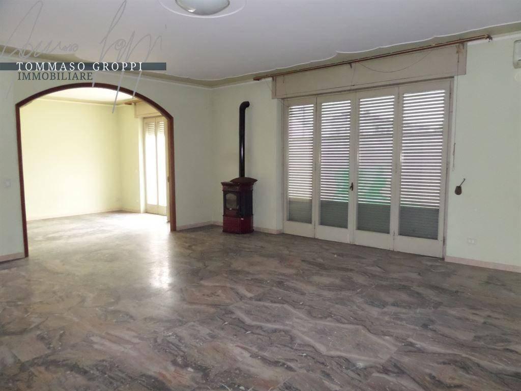 appartamento in vendita a Piacenza in zona Centro Storico