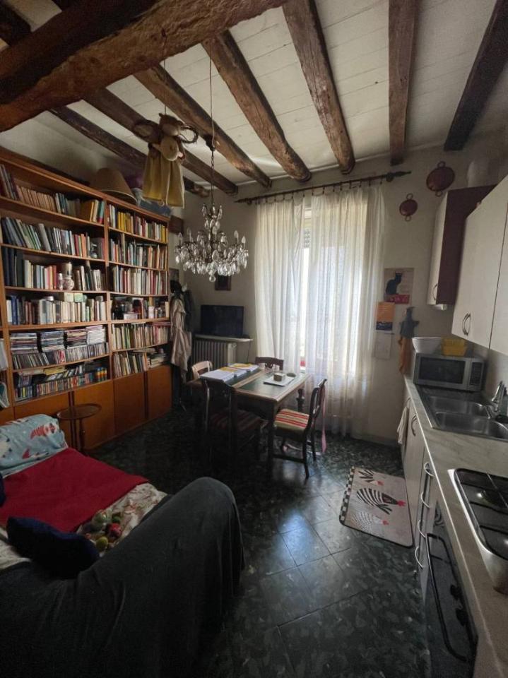 appartamento in vendita a Piacenza in zona Centro Storico