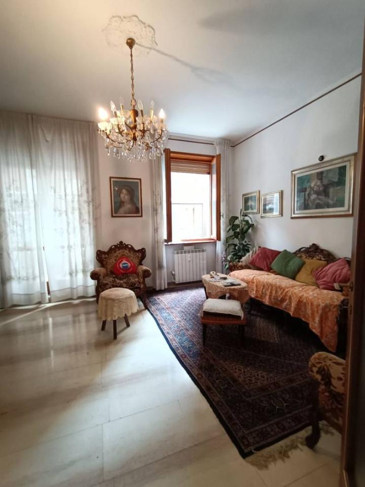 appartamento in vendita a Piacenza in zona Centro Storico