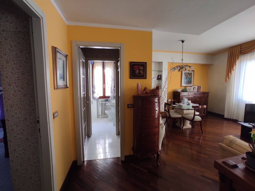 appartamento in vendita a Piacenza in zona Borghetto