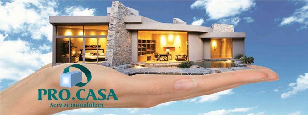 casa indipendente in vendita a Piacenza in zona Besurica