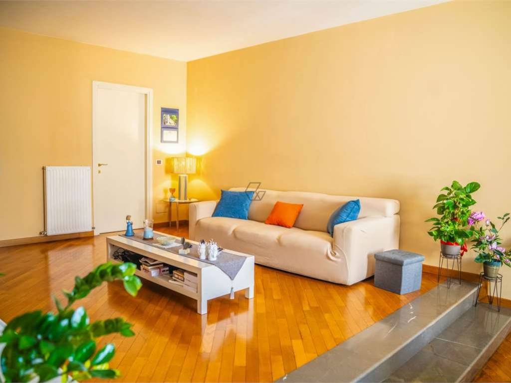 appartamento in vendita a Piacenza in zona Centro Storico