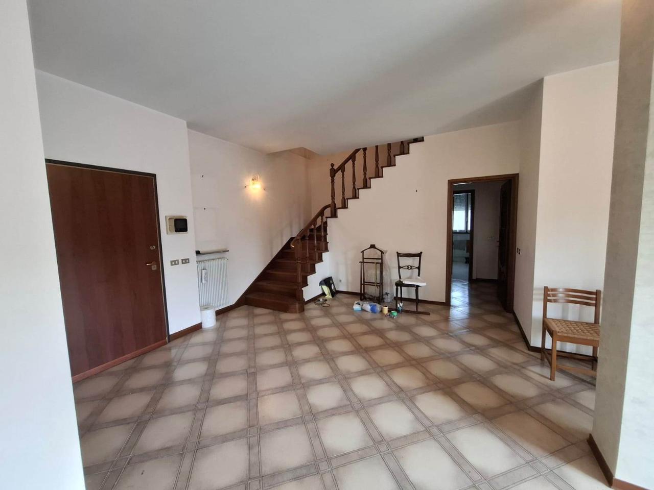 appartamento in vendita a Piacenza in zona Sant'Antonio a Trebbia