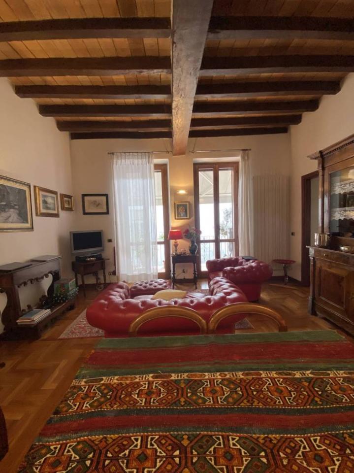 appartamento in vendita a Piacenza in zona Centro Storico