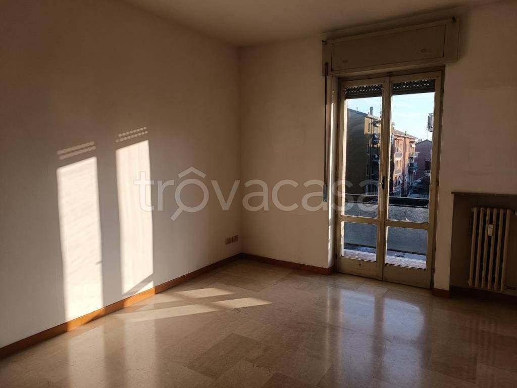 appartamento in vendita a Piacenza in zona Barriera Genova
